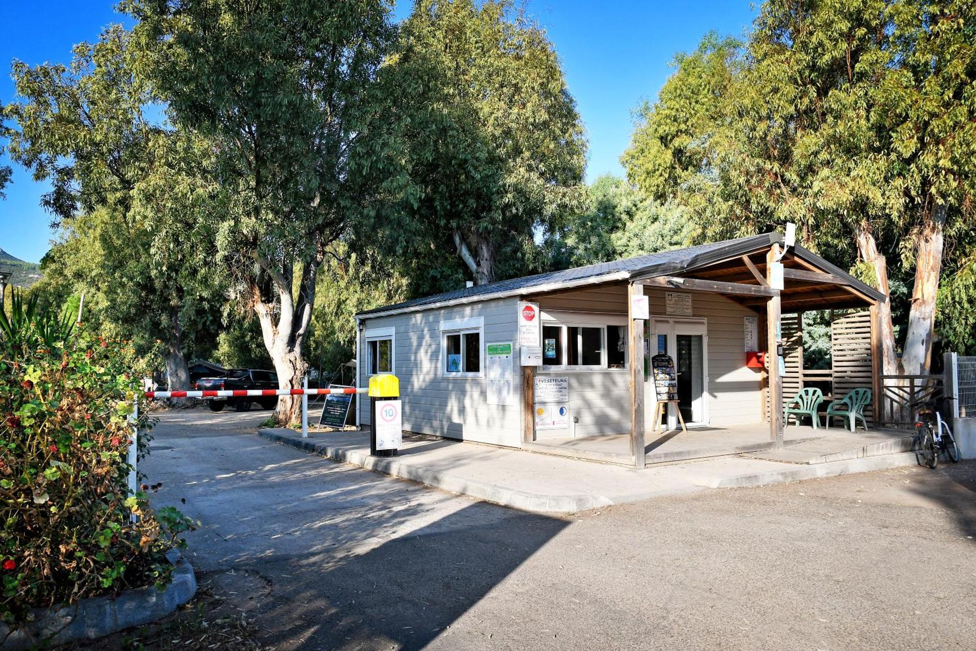 Camping International Calvi  Eksteriør bilde