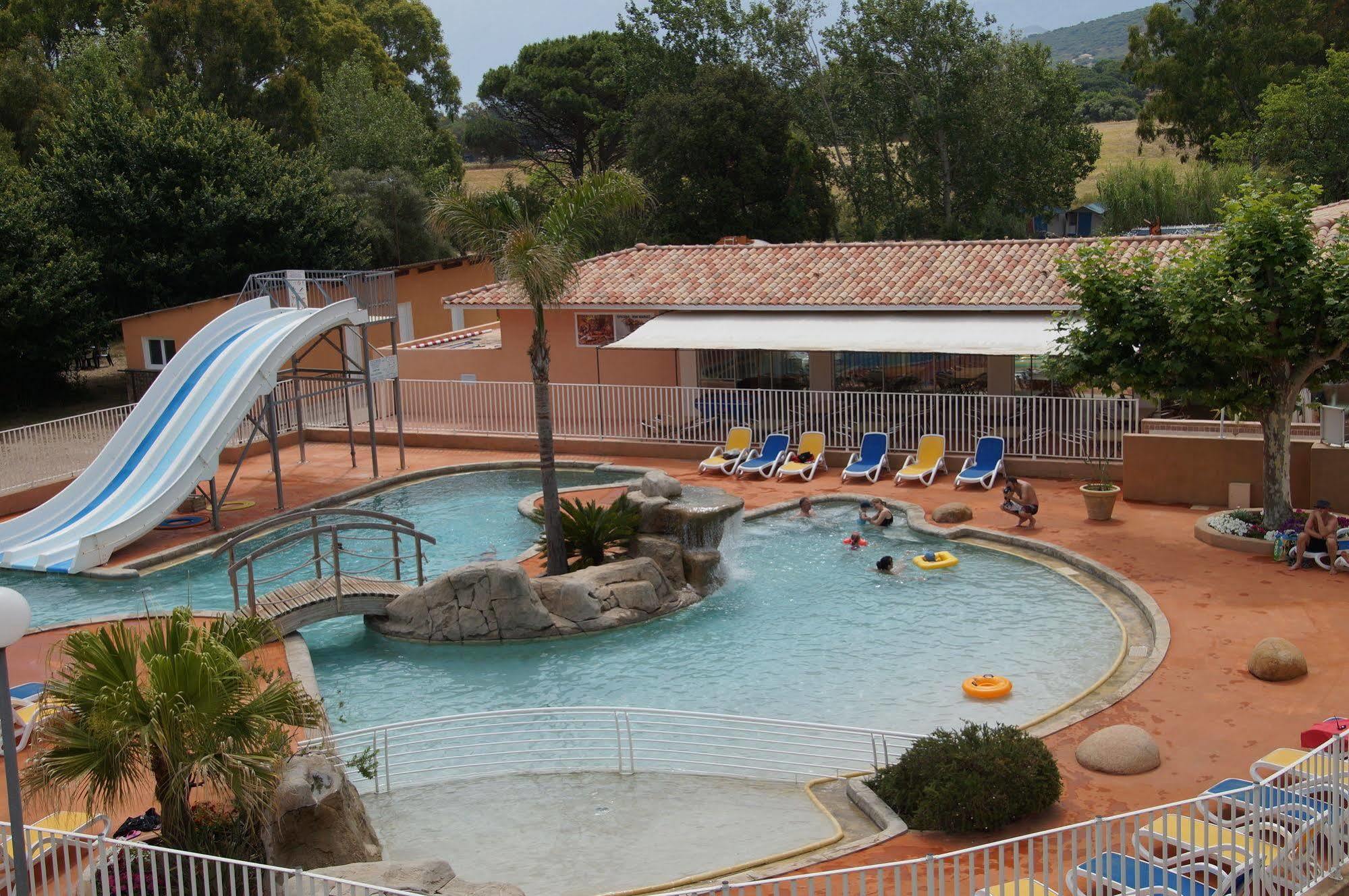 Camping International Calvi  Eksteriør bilde